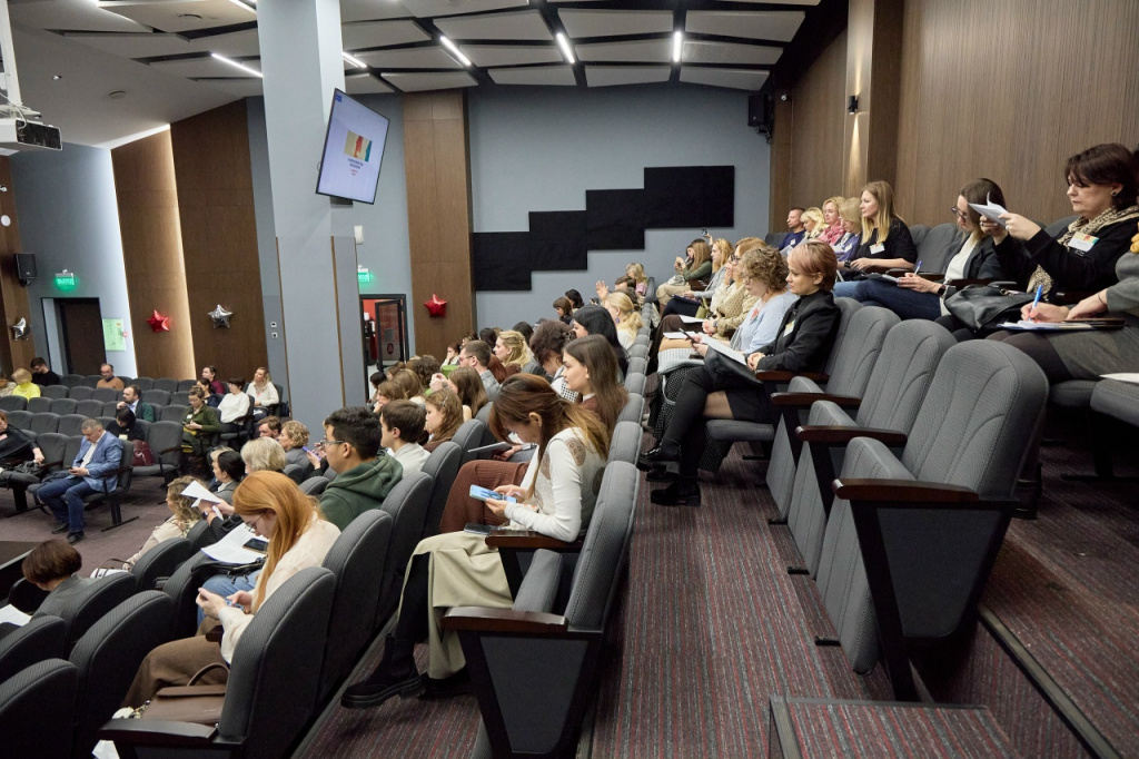 Photo2.jpg Photo2.jpg